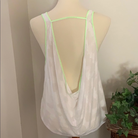 🍋lululemon Wandering Yogi Tank - Picture 6 of 8